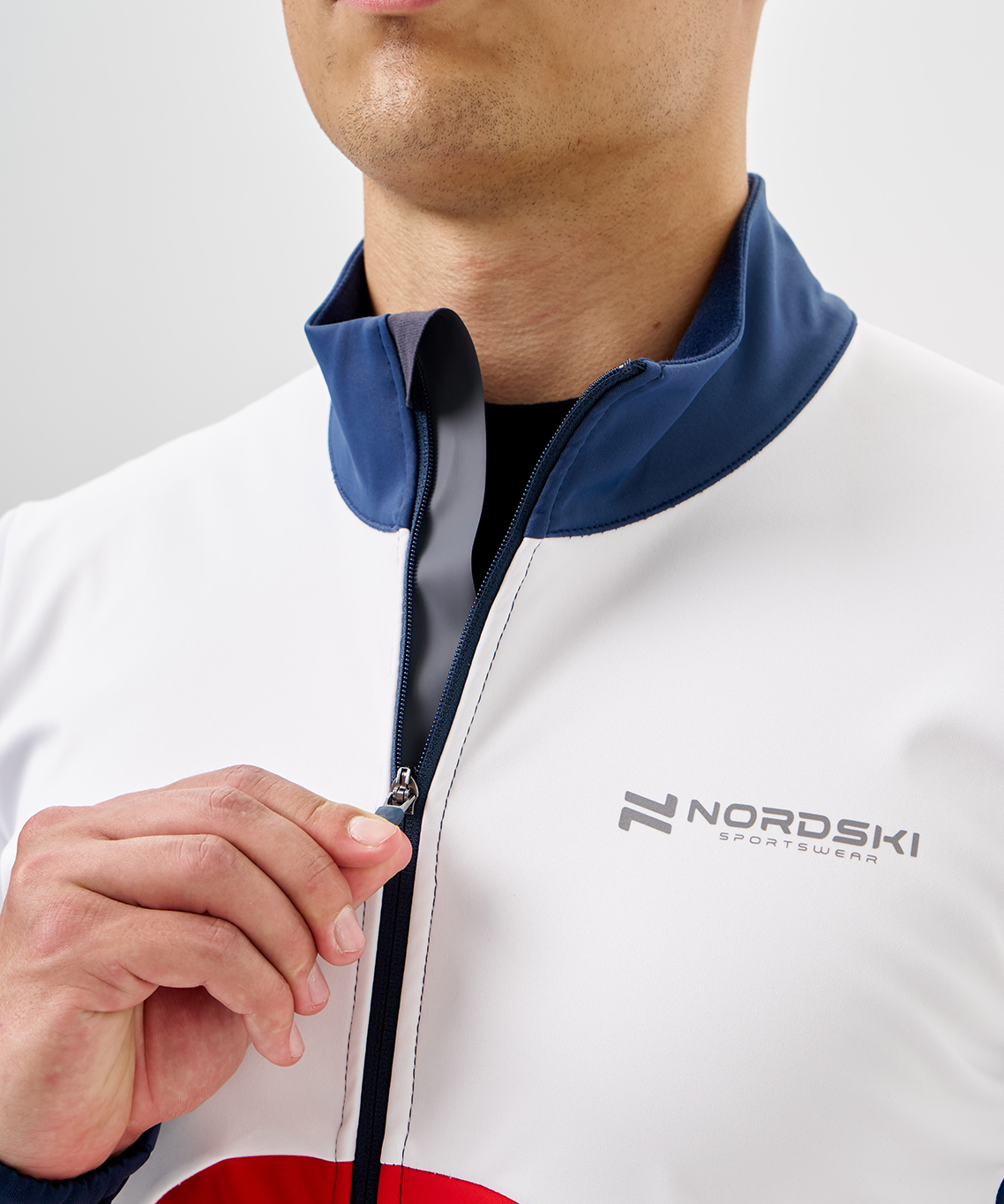 Тренировочная куртка Nordski Pro 2.0 White/Red/Blue